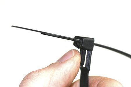 Opaska kablowa z nylonu kolor czarny 280x 3,5mm 100 szt. odpinana SapiSelco