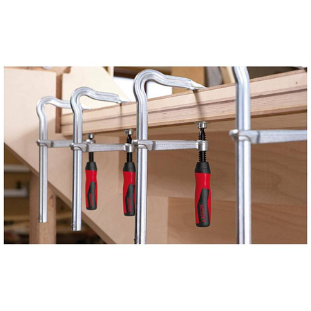 Ścisk śrub,stalowy OMEGA 250x120mm BESSEY