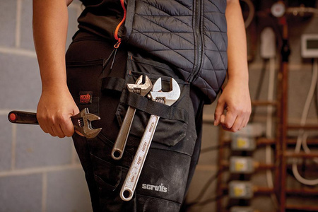 Damskie spodnie z kieszeniami kaburowymi Trade Flex, czarne, Rozmiar 40 L, Scruffs T55274