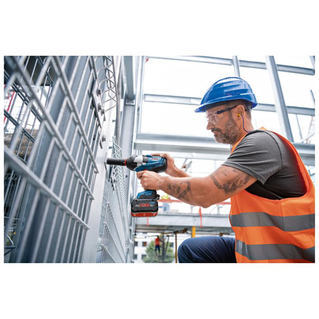 Akumulatorowy klucz udarowy GDS 18V-1000 Professional (06019J8300) BOSCH