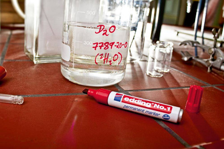 Marker permanentny 1 kolor niebieski edding