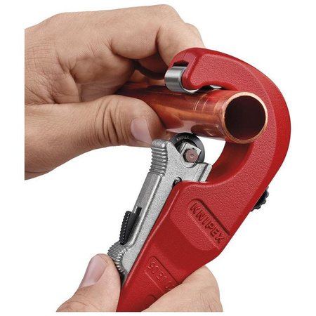 Obcinak do rur metalowych TubiX® Ø 6-35 mm, długość 180 mm KNIPEX