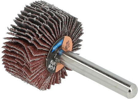 Ściernica listkowa wachlarzowa R207Plus 30x15x6mm P80