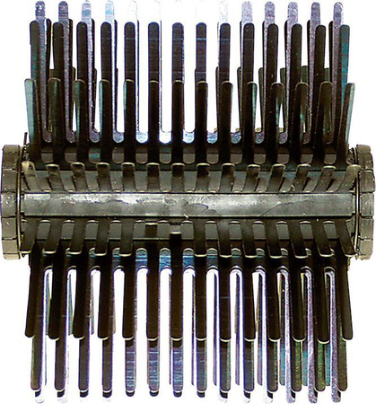 Wałek do maszyny czyszczącej natryskowej, z włosiem ze stali sprężynowej