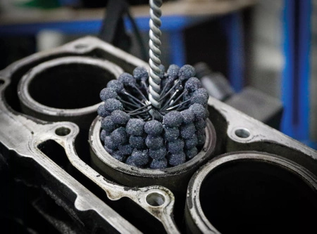 Samocentrująca szczotka do honowania cylindrów 94-96 mm uziarnienie 180, BGS 1269