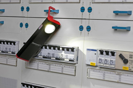 Lampa ręczna LED, akumulatorowa, aluminiowa 200lm FORMAT