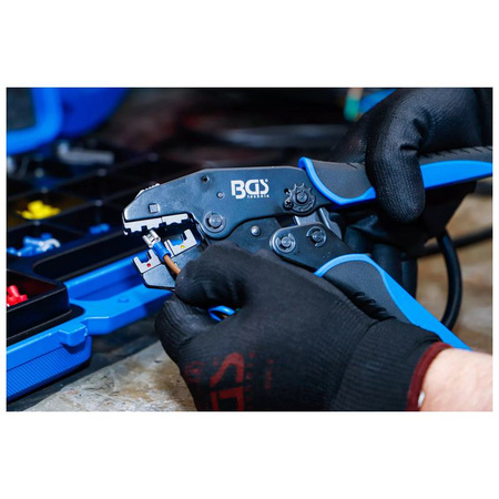 Zestaw szczypiec do zaciskania z 2 parami szczęk z zestawem końcówek kablowych 1000 szt., BGS 1411